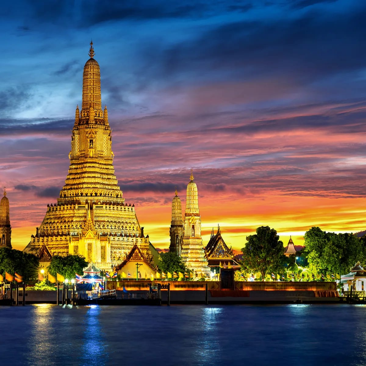 Wat Arun on the Chao Phraya, Bangkok & Pattaya
